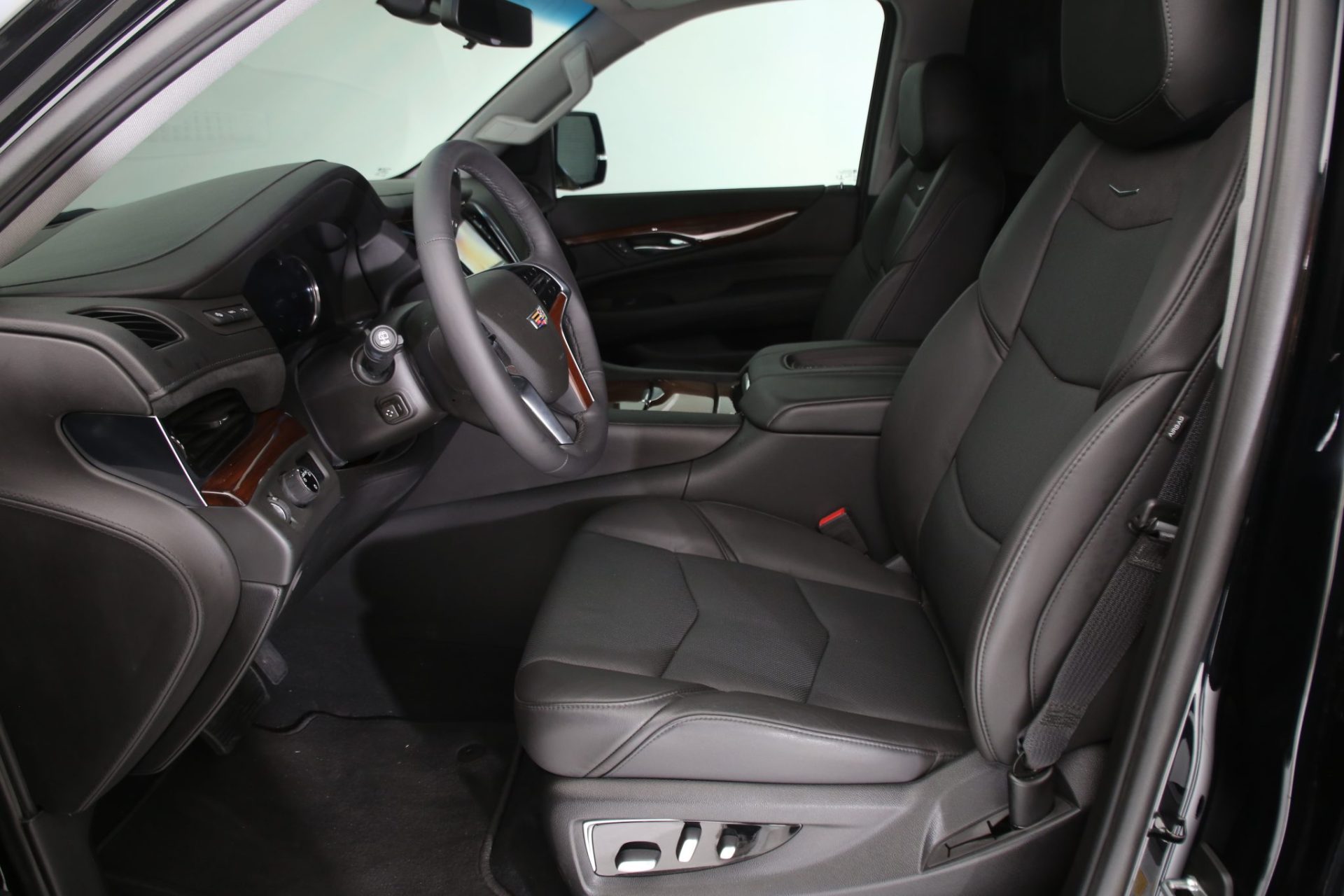 Cadillac Escalade ESV CEO Mobile Office Limousine - Interior Photo #2
