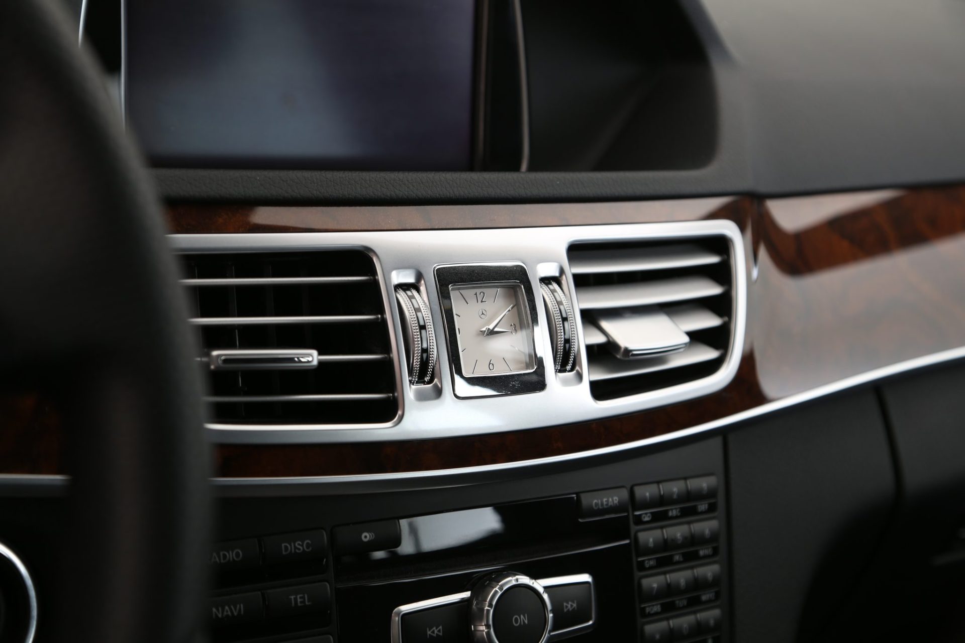 Mercedes Benz S-Class Hearse Limousine - Interior Photo #3