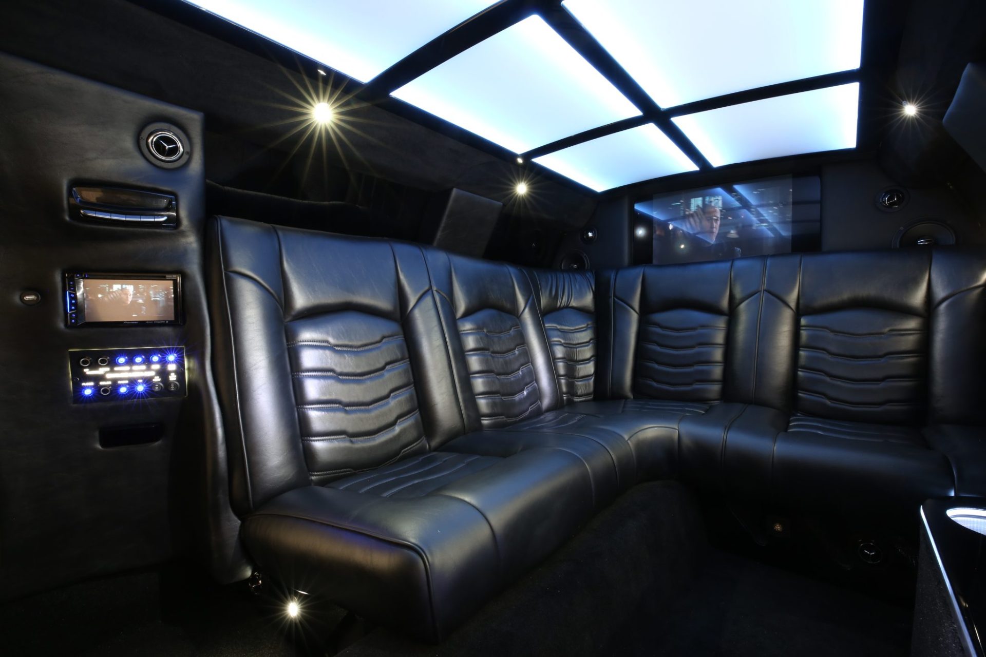 Cadillac CT6-V Stretched Limousine - Interior Photo #9