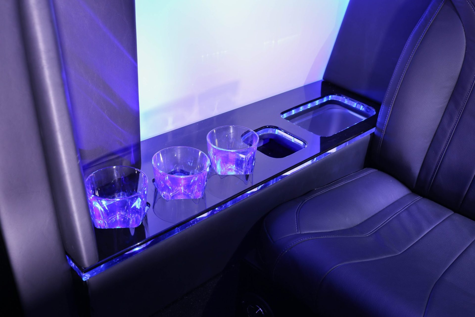Mercedes Benz S-Class Stretched Limousine - Interior Photo #19
