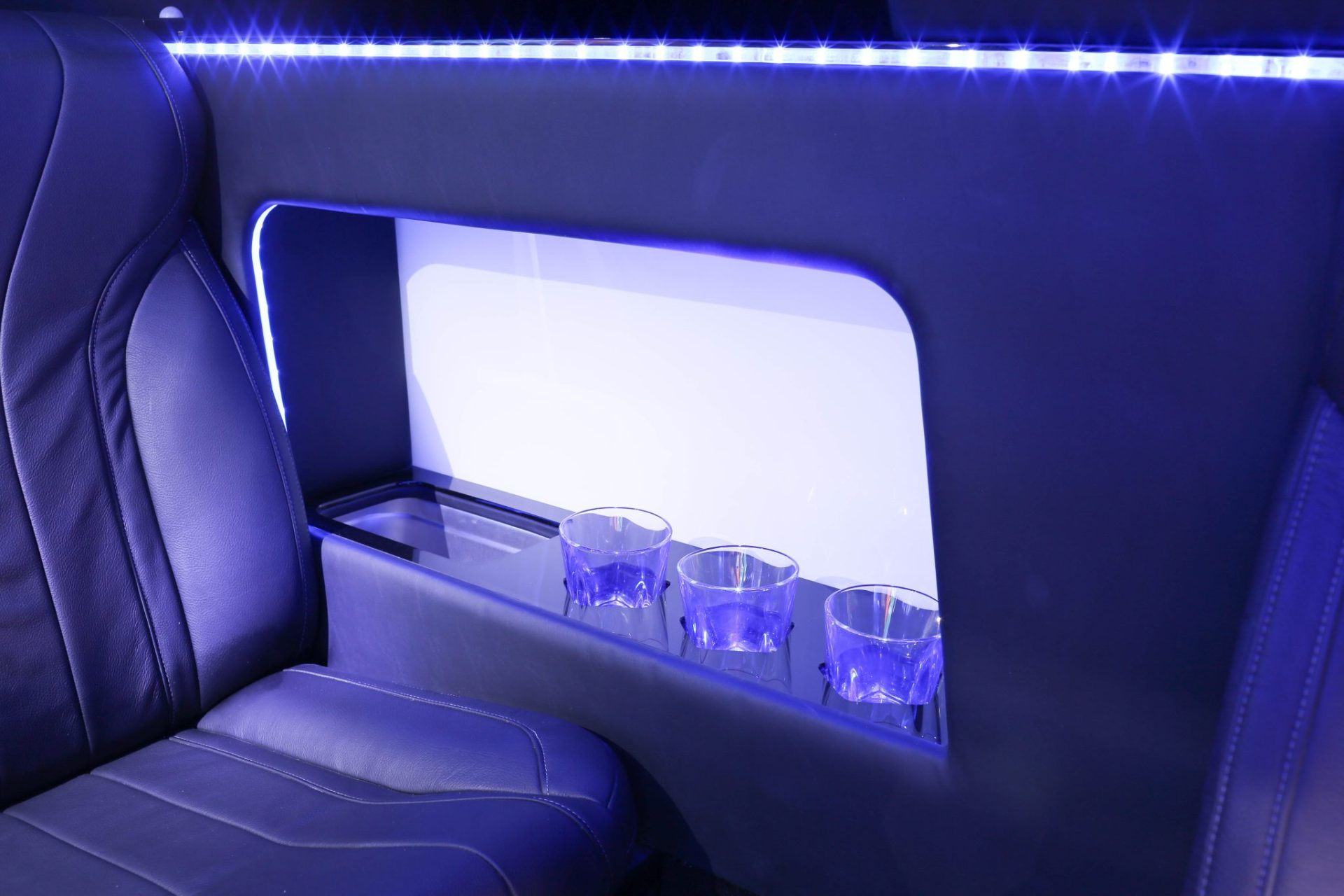 Mercedes Benz S-Class Stretched Limousine - Interior Photo #20