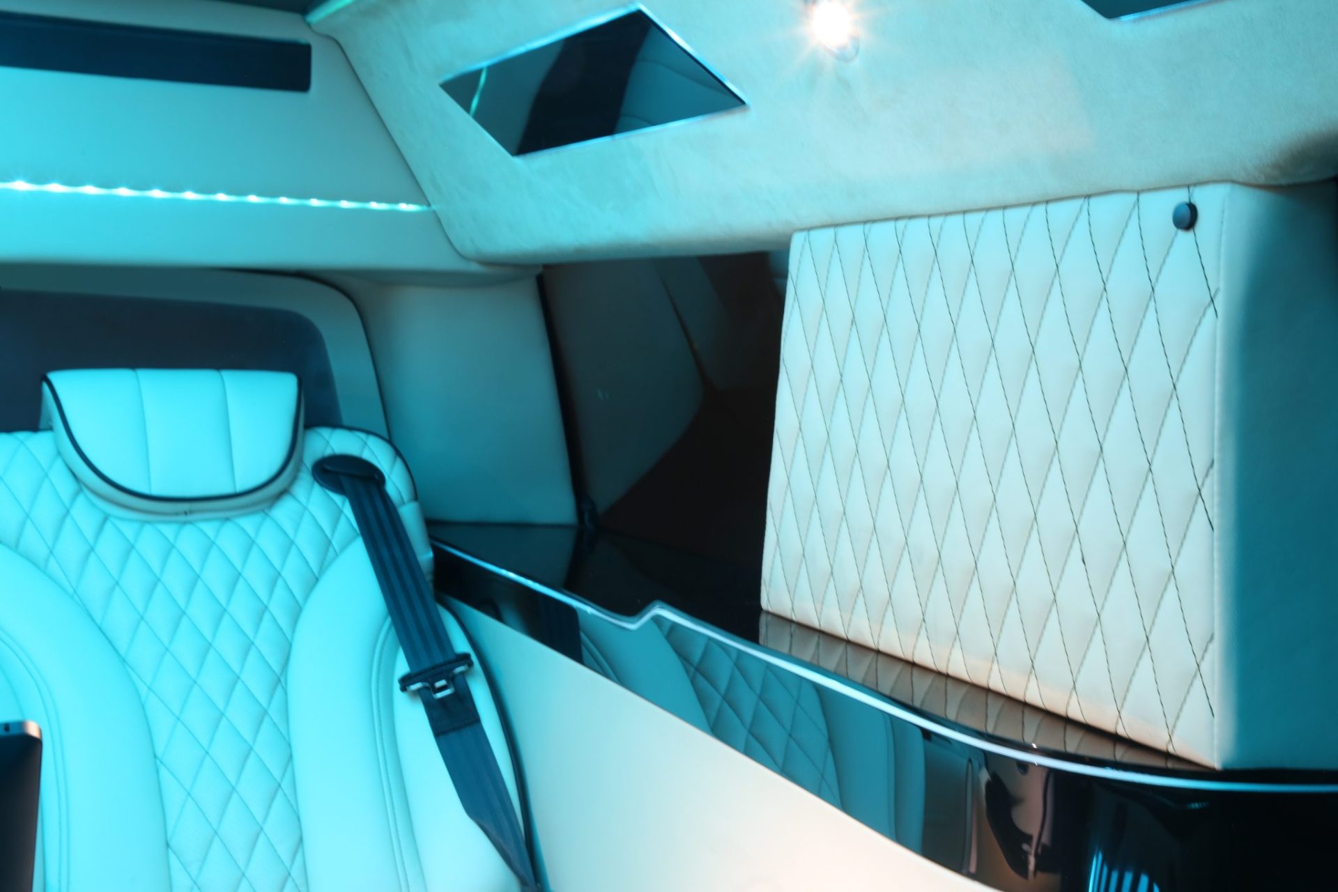 Cadillac Escalade ESV CEO Mobile Office Limousine - Interior Photo #44
